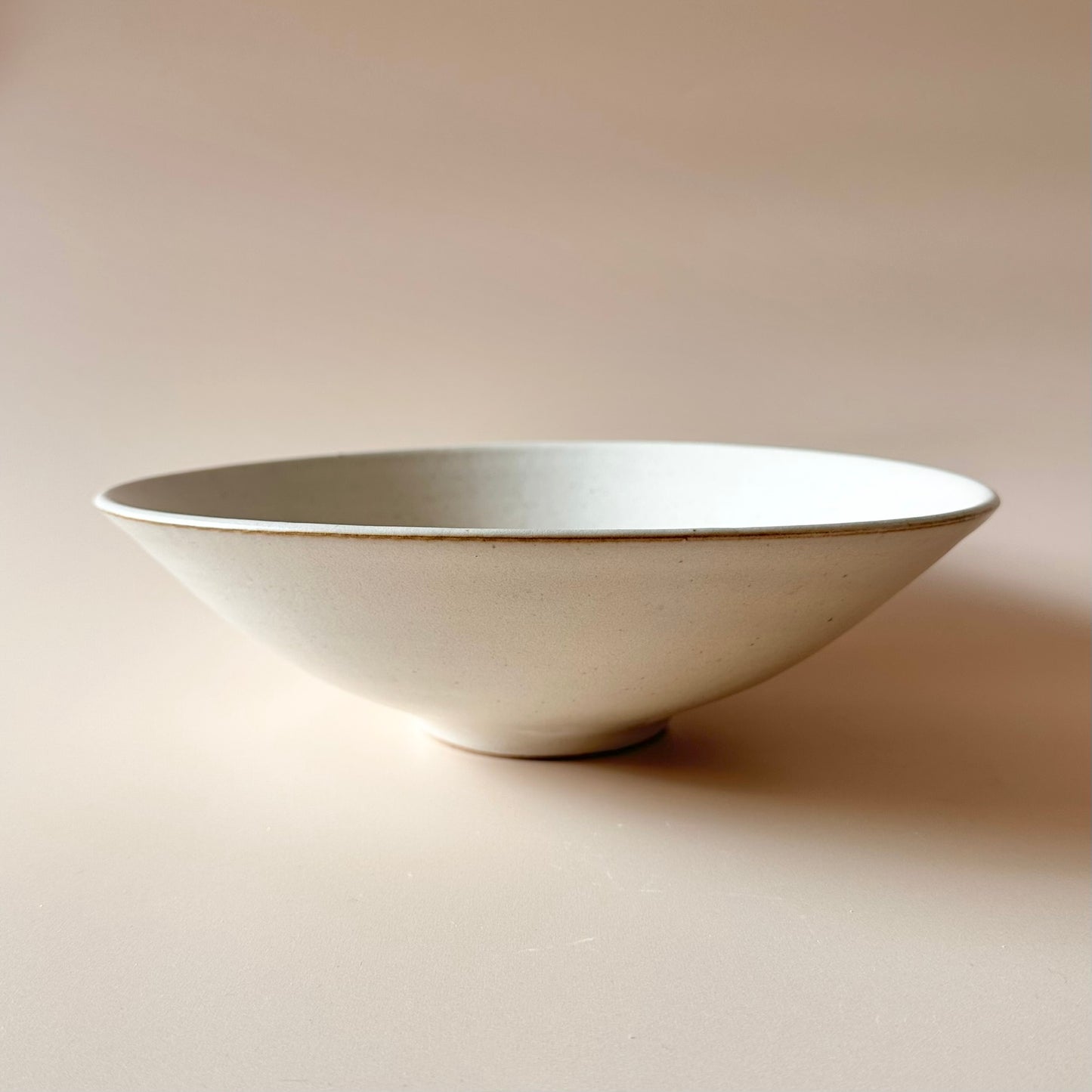 Serving bowl Lyster Medium size, off-white